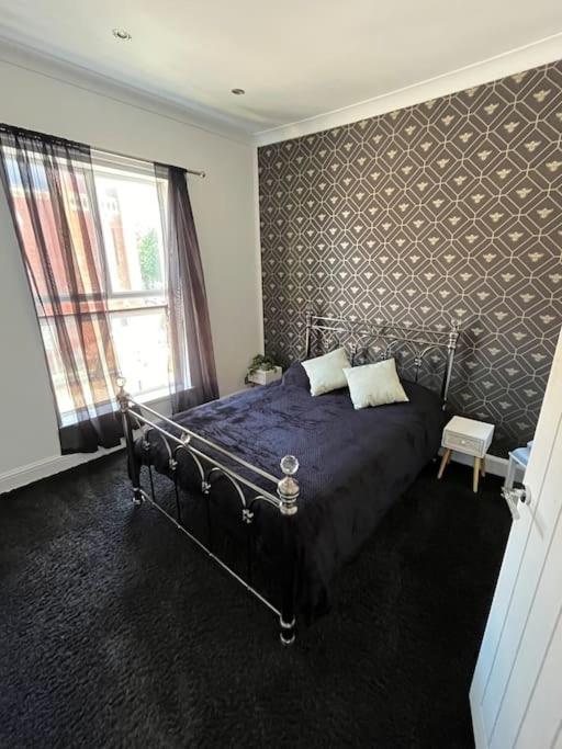 Central Two-Three Bedroom Beach Town Maisonette Southsea Kültér fotó